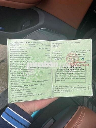 VinFast VF9 2024 Plus- mua pin- tran kinh