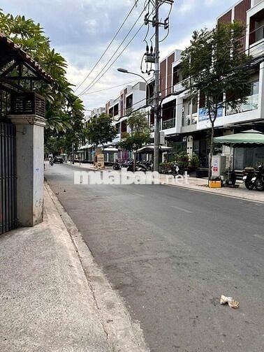 Đất 67m2 tại PiCity High Park, full thổ cư, pháp lý đầy đủ, chính chủ