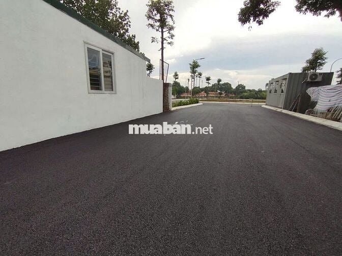 Rẻ nhất Hòa Lạc. Chủ cần bán gấp giá hời. 61,8m2 cách trục chính 10m.