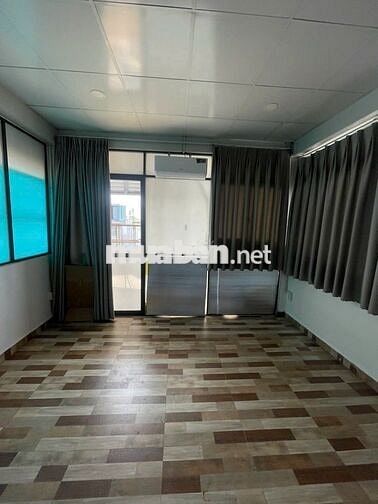 STUDIO NHỎ XINH NGAY CHỢ BÀ CHIỂU - FULL NT-BAN CÔNG RIÊNG-CỬA SỔ TRỜI