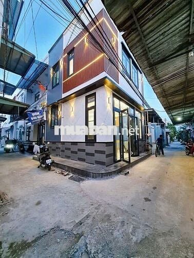 NHÀ GÓC 2 MẶT TIỀN - HẺM TỔ 3, NGUYỄN VĂN LINH