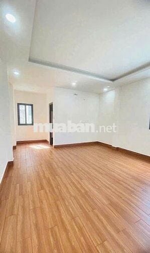 SIÊU PHẨM CỰC RẺ - 262 Nguyễn Văn Trỗi - 6x18m 4T - có gara sàn trống