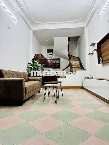 *** Chính chủ gửi bán cầu giấy -30m- 5 tầng- MT 3,5 m giá 7x tỷ