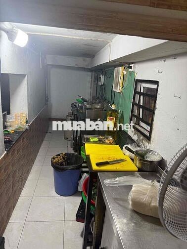 Cần sang gấp mặt bằng Nguyễn Văn Thương & toàn bộ đồ