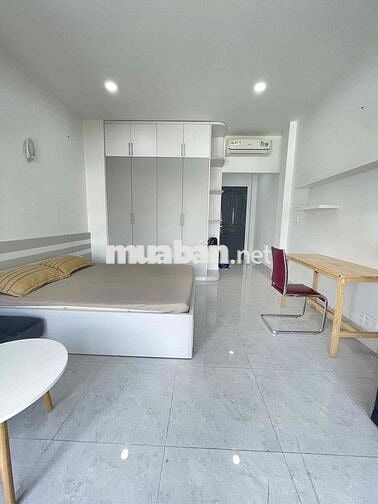 SIÊU PHẨM TONE TRẮNG CAO CẤP VIEW KÍNH FULL NỘI THẤT Ở LÝ CHIÊU HOÀNG