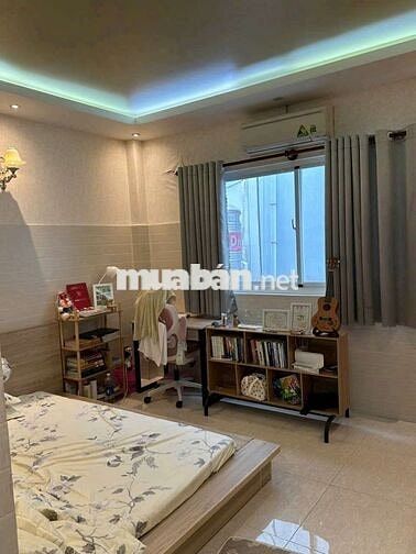 NHÀ ĐẸP FULL NỘI THẤT - CÓ MÁY LẠNH - TOLET KHÉP KÍN.