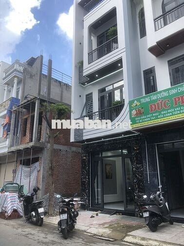 nhà phố đẹp, 60m2, 4 phòng ngủ,4wc, đường d3, P: Bình chuẩn