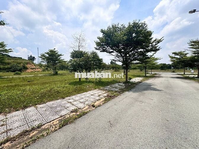 THANH LÝ GẤP LÔ ĐẤT (100M2) FULL THỔ CƯ GIÁ CHỈ 990 TRIỆU