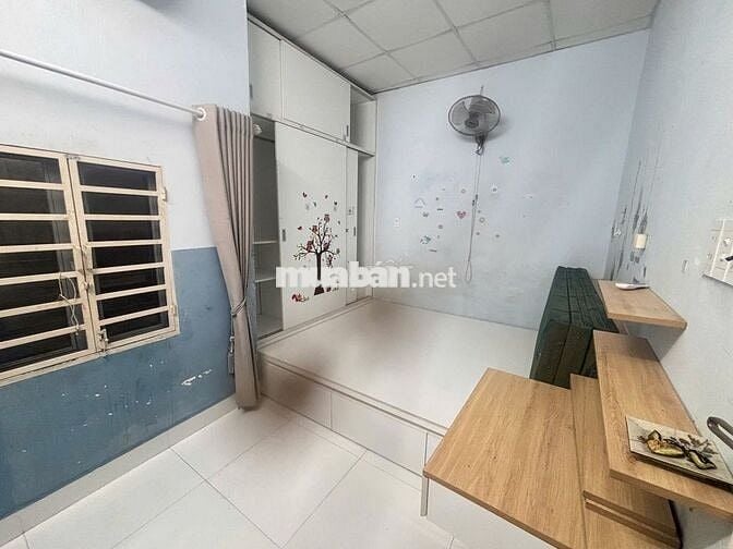 Chính chủ cho thuê nhà DT:4,x12 giá 9tr/thg lầu ,HBC,TĐ