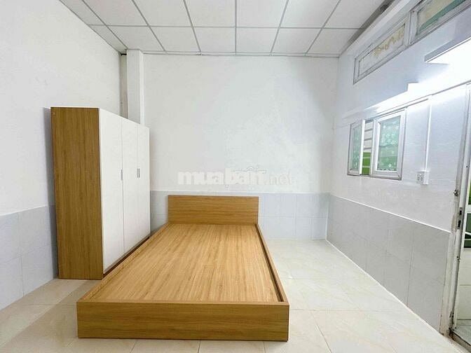 Phòng tách bếp 40m2 ngay vòng xoay mũi tàu