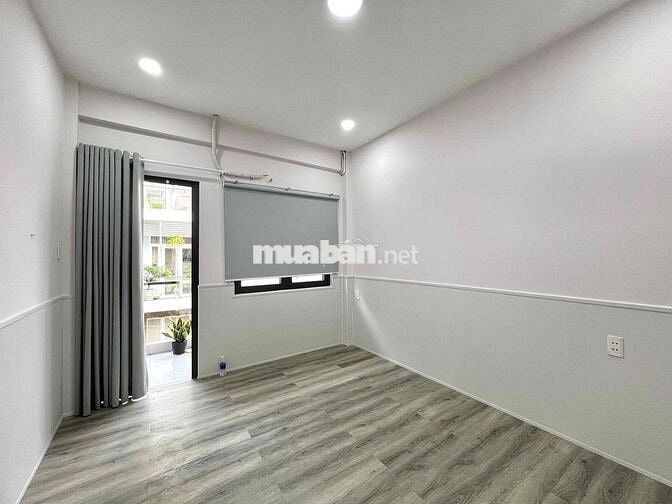 NNC 1 Trệt 2 Lầu 4PN 3WC 3.3x10m2 Mới Keng HXH Ngay Chợ Bàn Cờ Q3