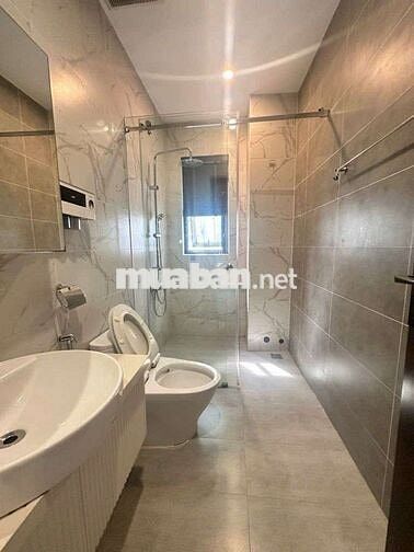 BÁN NHÀ BIỆT THỰ KDC BỘ CÔNG AN – 3 LẦU – THANG MÁY –PHÚ THUẬN