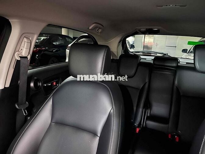 Honda HRV L Sensing 2025 Đỏ 2300 km, quá đẹp, Zin