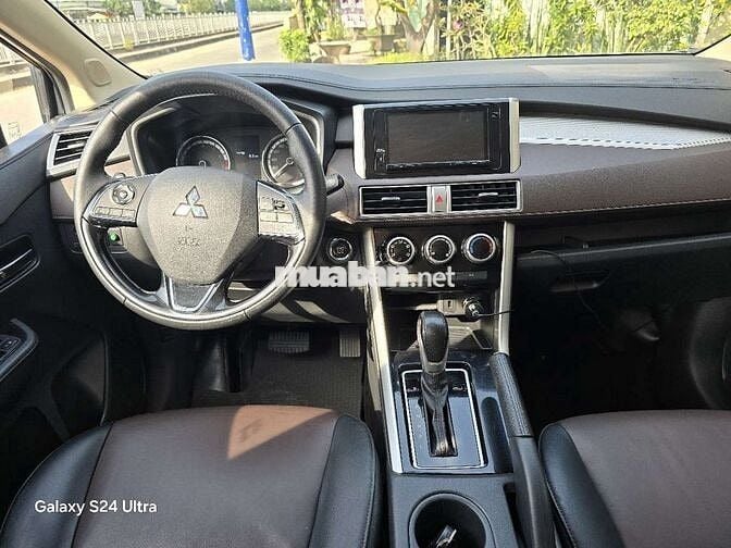 Mitsubishi Xpander Cross 2020 Bạc