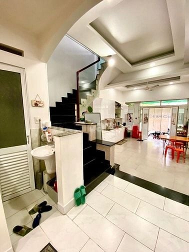 NHÀ ĐƯỜNG VÕ OANH ( D3 CŨ ) PHƯỜNG 25 - BÌNH THẠNH.