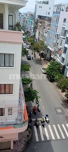 Cho thuê nhà 2 mặt tiền Nguyễn Đình Chiểu, P.2, Q.3 giá 60tr