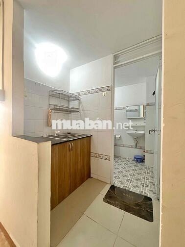 🔥PHÒNG STUDIO BAN CÔNG CỬA SỔ THOÁNG_GẦN CV HOÀNG VĂN THỤ_LĂNG CHA CẢ