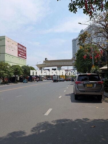 HÀNG XÓM URBAN GREEN – ĐỐI DIỆN VẠN PHÚC CITY HIỆP BÌNH PHƯỚC ( cũ)