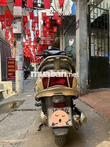 Chính chủ bán xe Honda Lead đời đầu. Xe tốt êm