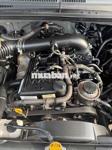 Toyota Innova 2015 2.0E - zin căng nét