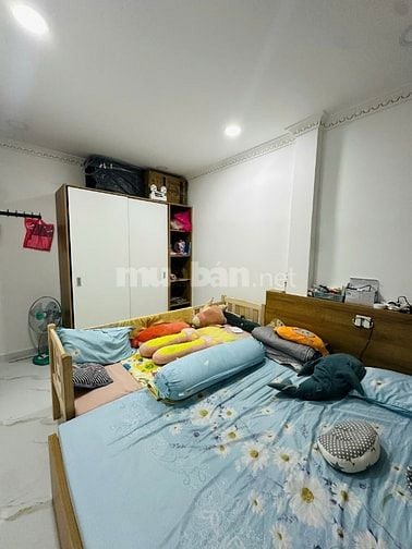 Bán nhà mặt tiền đường số trong khu dân cư Nam Long, Quận Bình Tân