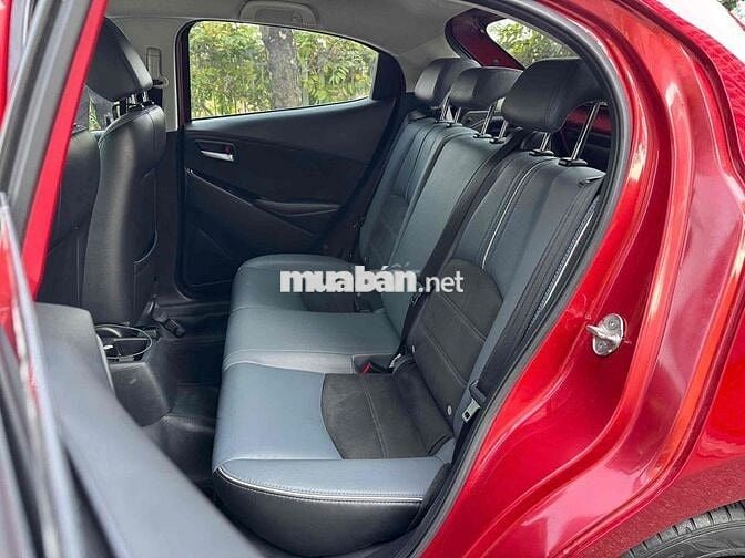 Mazda 2 Sport Luxury 2021 Đỏ 20.000 km