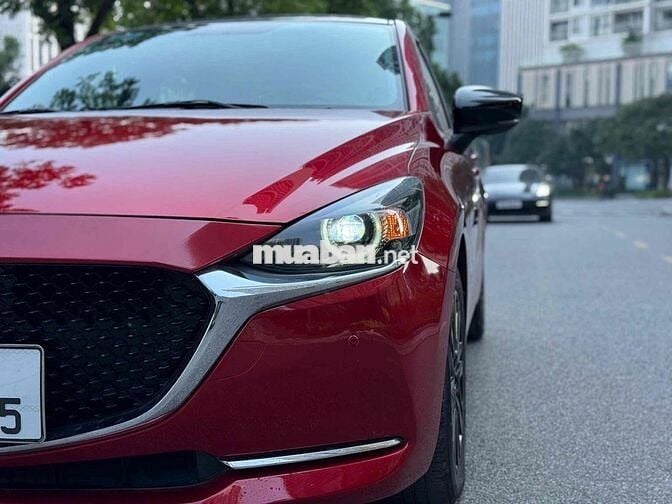 Mazda 2 Sport Luxury 2021 Đỏ 20.000 km
