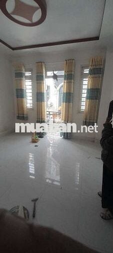 Nhà Nguyễn Văn Bứa DT:5m-12m giá  420tr