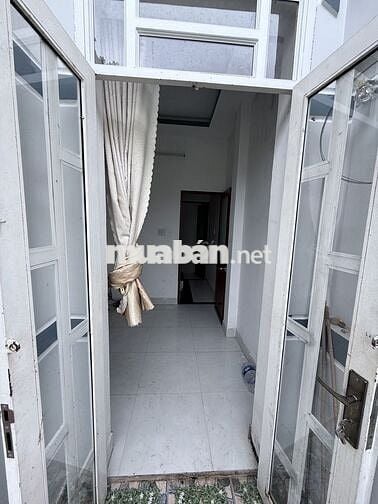 Chính chủ cần bán nhà 2pn 2pvs sàn btct, nở hậu, gần chợ Bà Điểm