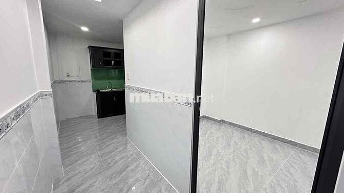 Nhà cấp 4 đúc lửng xinh xắn ngay Thới Tam Thôn 6 Hóc Môn