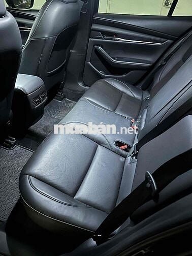 Mazda Mazda3 2024 1.5 Luxury