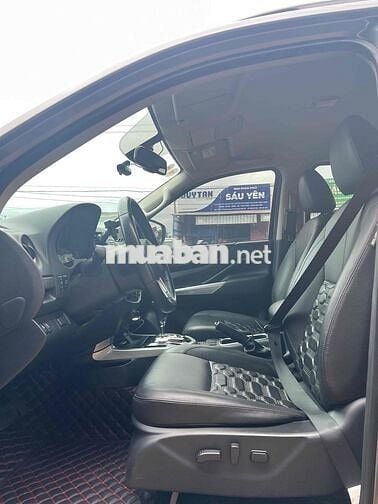 Nissan Navara 2022 VL 4x4 Cao Cấp 60000 km