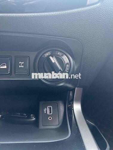 Nissan Navara 2022 VL 4x4 Cao Cấp 60000 km