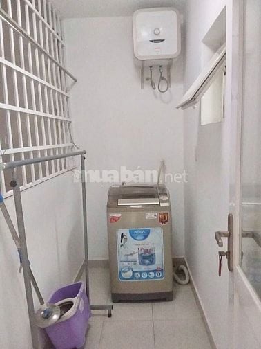 Chung cư  2PN- 90m2- 2WC đầy đủ nội thất, an ninh, không ngập nước, Q6