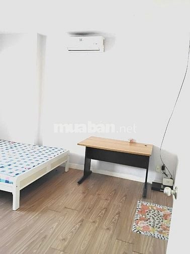 Chung cư  2PN- 90m2- 2WC đầy đủ nội thất, an ninh, không ngập nước, Q6