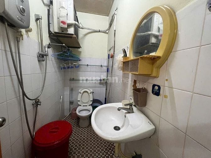 Căn hộ 2p ngủ Bàu cát,Tân BÌnh giá 8,5tr, có NTCB