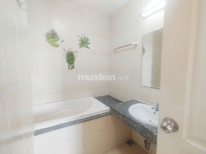 Chung cư  2PN- 90m2- 2WC đầy đủ nội thất, an ninh, không ngập nước, Q6