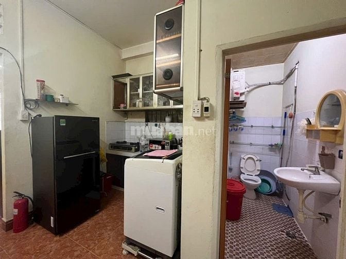 Căn hộ 2p ngủ Bàu cát,Tân BÌnh giá 8,5tr, có NTCB