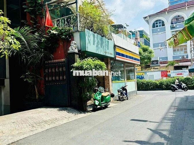 Cho Thuê Nhà Mặt Tiền Gần Góc Trần Doãn Khanh, Quận 1