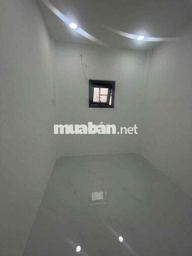 CẦN BÁN NHÀ NHỎ XINH SHR K QH 2P NGỦ TÂN HƯNG ĐẸP