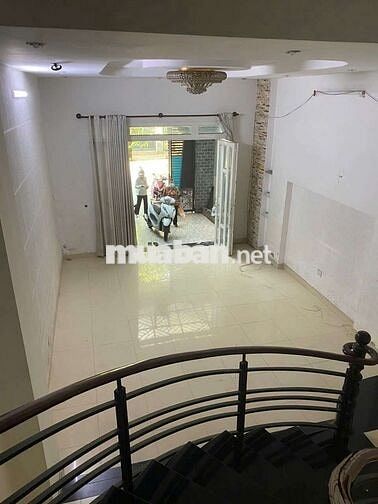 CHO THUÊ NHÀ 5X20(TRỆT+2 LẦU+ST+4PN+5WC) NHÀ ĐANG SƠN SỬA LẠI MỚI