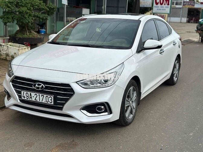 Hyundai Accent ATH 2018. 36000km (chuẩn)