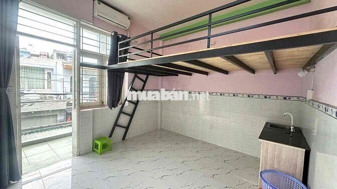 PHÒNG TRỌ CÓ GÁC VIEW KÍNH  GIÁ CỰC TỐT CÓ MÁY LANH NGAY CHỢ GÒ XOÀI