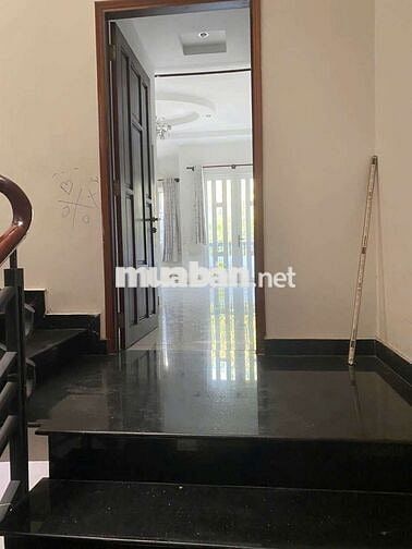 CHO THUÊ NHÀ 5X20(TRỆT+2 LẦU+ST+4PN+5WC) NHÀ ĐANG SƠN SỬA LẠI MỚI