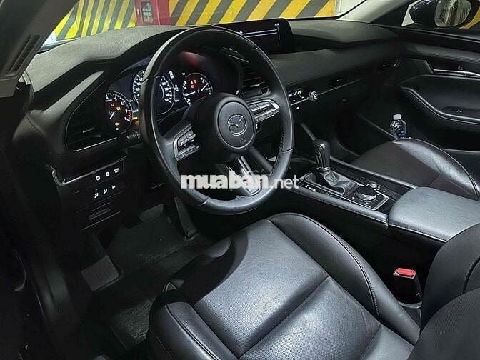 Mazda Mazda3 2024 1.5 Luxury