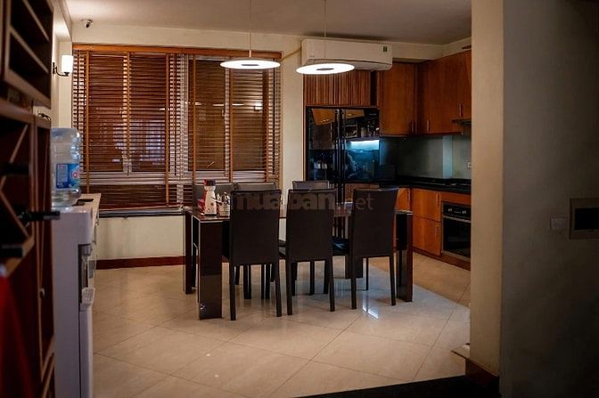 Láng Hạ Thương Lượng Sâu-  Phân Lô Kinh Doanh - Ô Tô - 100M2* 34 Tỷ. 