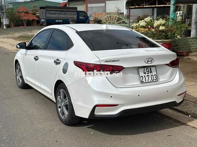 Hyundai Accent ATH 2018. 36000km (chuẩn)