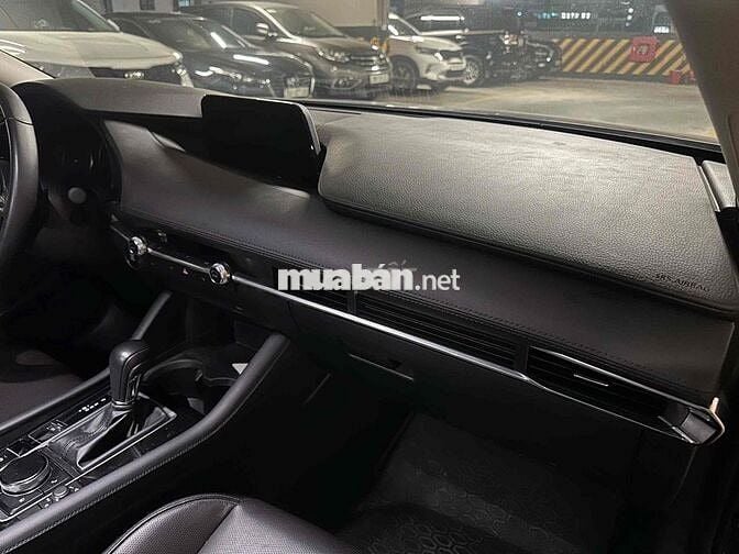 Mazda Mazda3 2024 1.5 Luxury