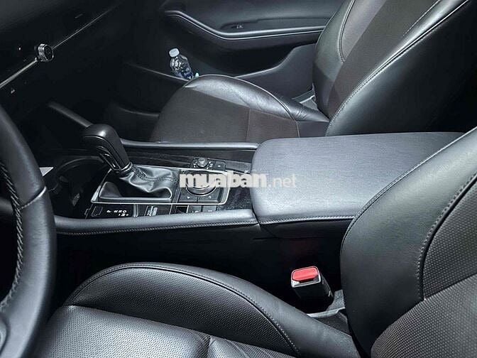 Mazda Mazda3 2024 1.5 Luxury