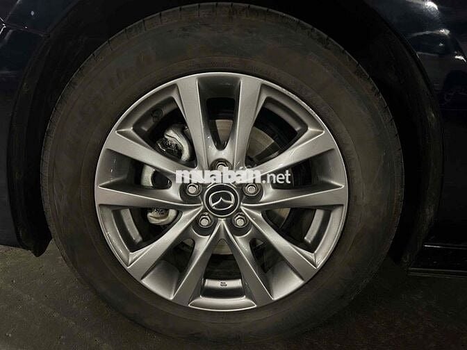 Mazda Mazda3 2024 1.5 Luxury